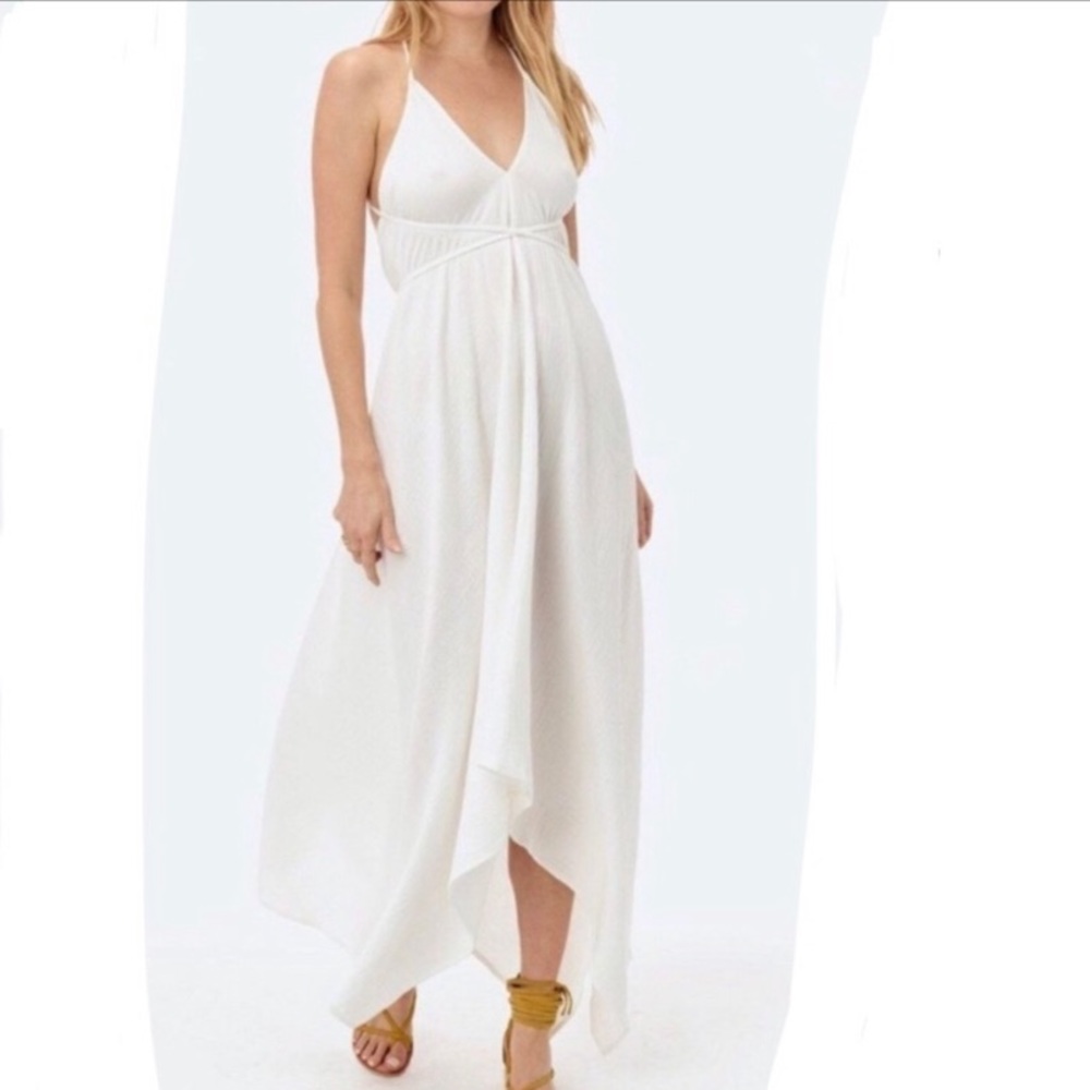 Love Stitch | Wrap around halter dress